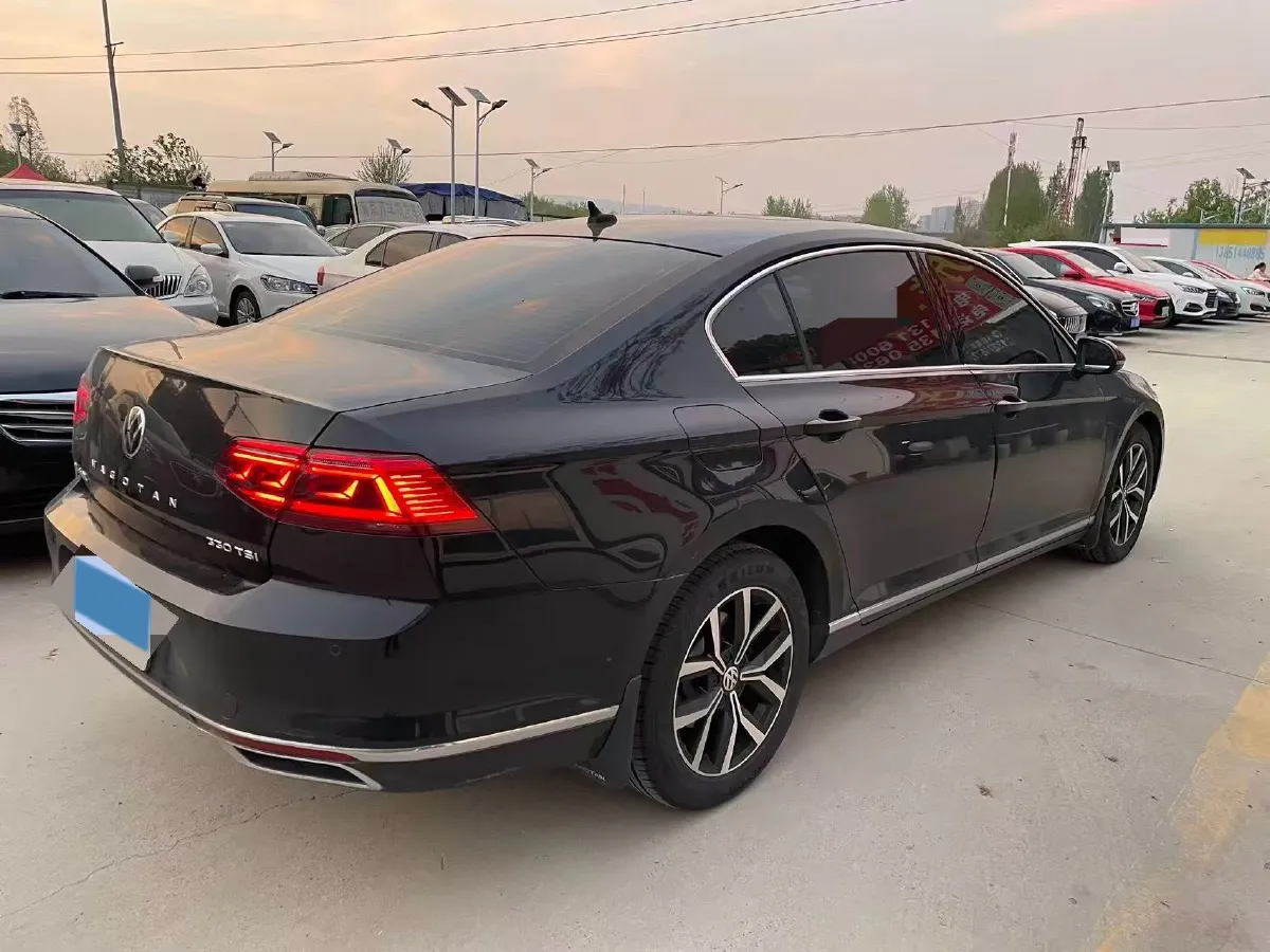 2020 Volkswagen Magotan 2.0T 186HP L4 7DCT,autocango,china used car exporter,china ev exporter,chinese used car exporter,chinese used ev exporter