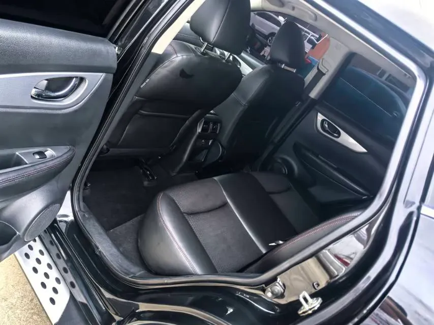 2019 Nissan Qashqai 2.0L 154HP L4 CVT,autocango,china used car exporter,china ev exporter,chinese used car exporter,chinese used ev exporter