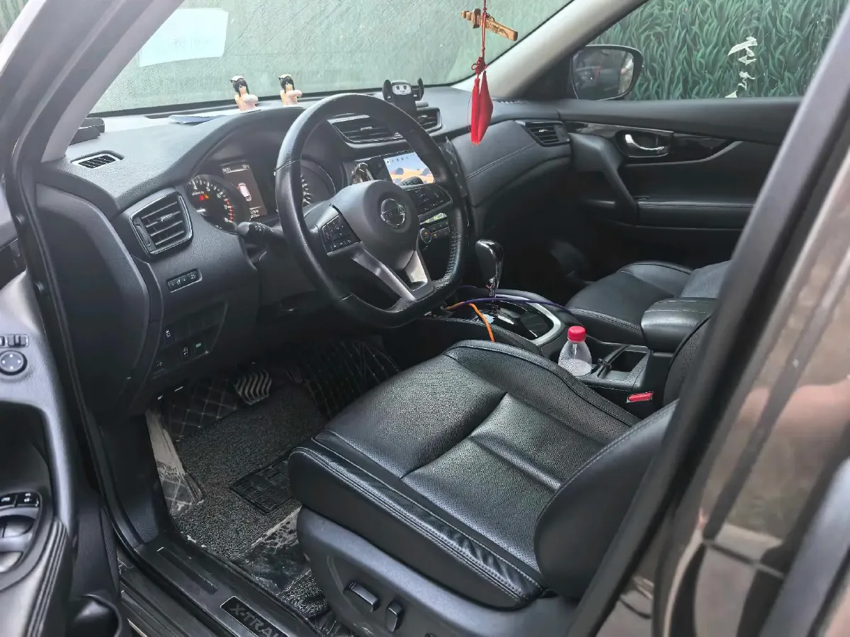 2021 Nissan X-Trail 2.0L 151HP L4 CVT,autocango,china used car exporter,china ev exporter,chinese used car exporter,chinese used ev exporter