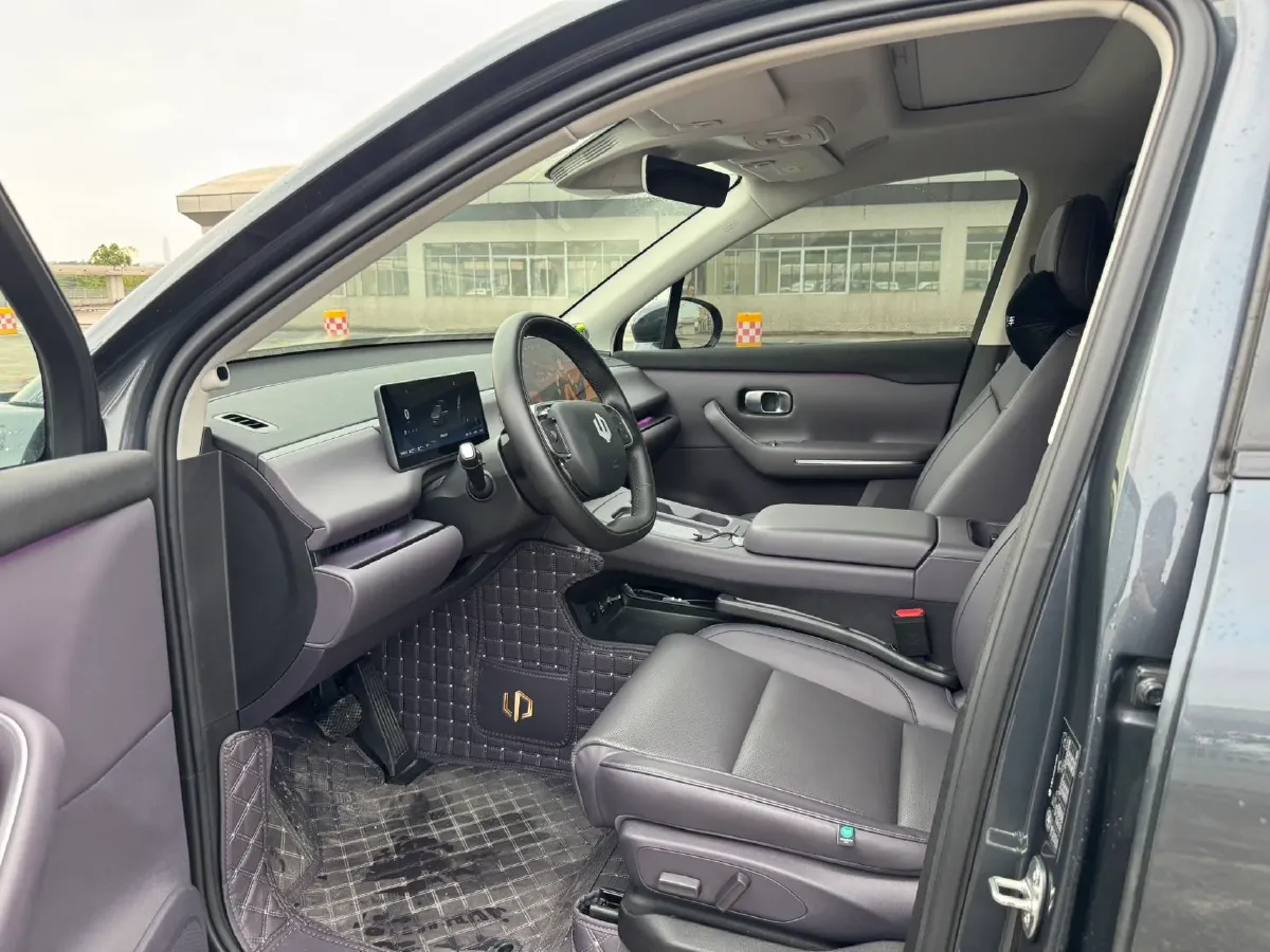 2024 Leapmotor C16 1.5L 95HP L4 REEV 28.4KWH,autocango,china used car exporter,china ev exporter,chinese used car exporter,chinese used ev exporter