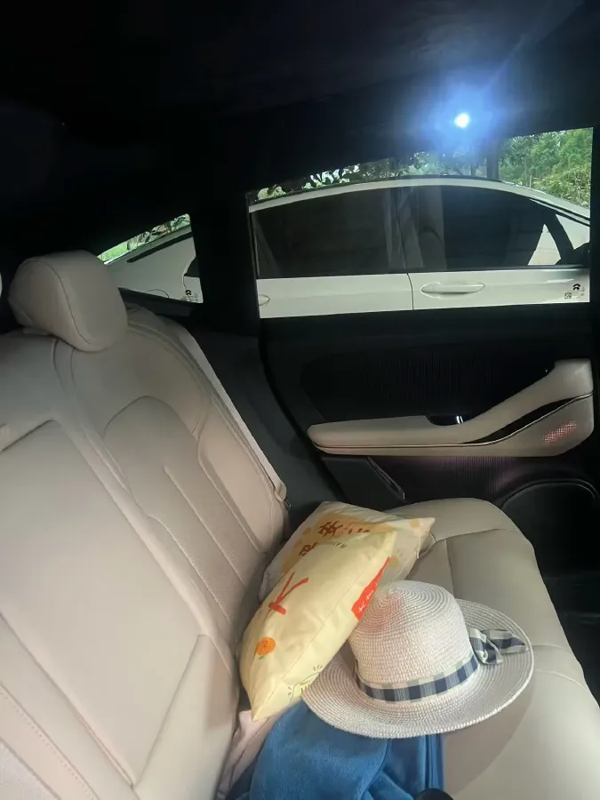 2024 NIO ET5 BEV 75KWH,autocango,china used car exporter,china ev exporter,chinese used car exporter,chinese used ev exporter