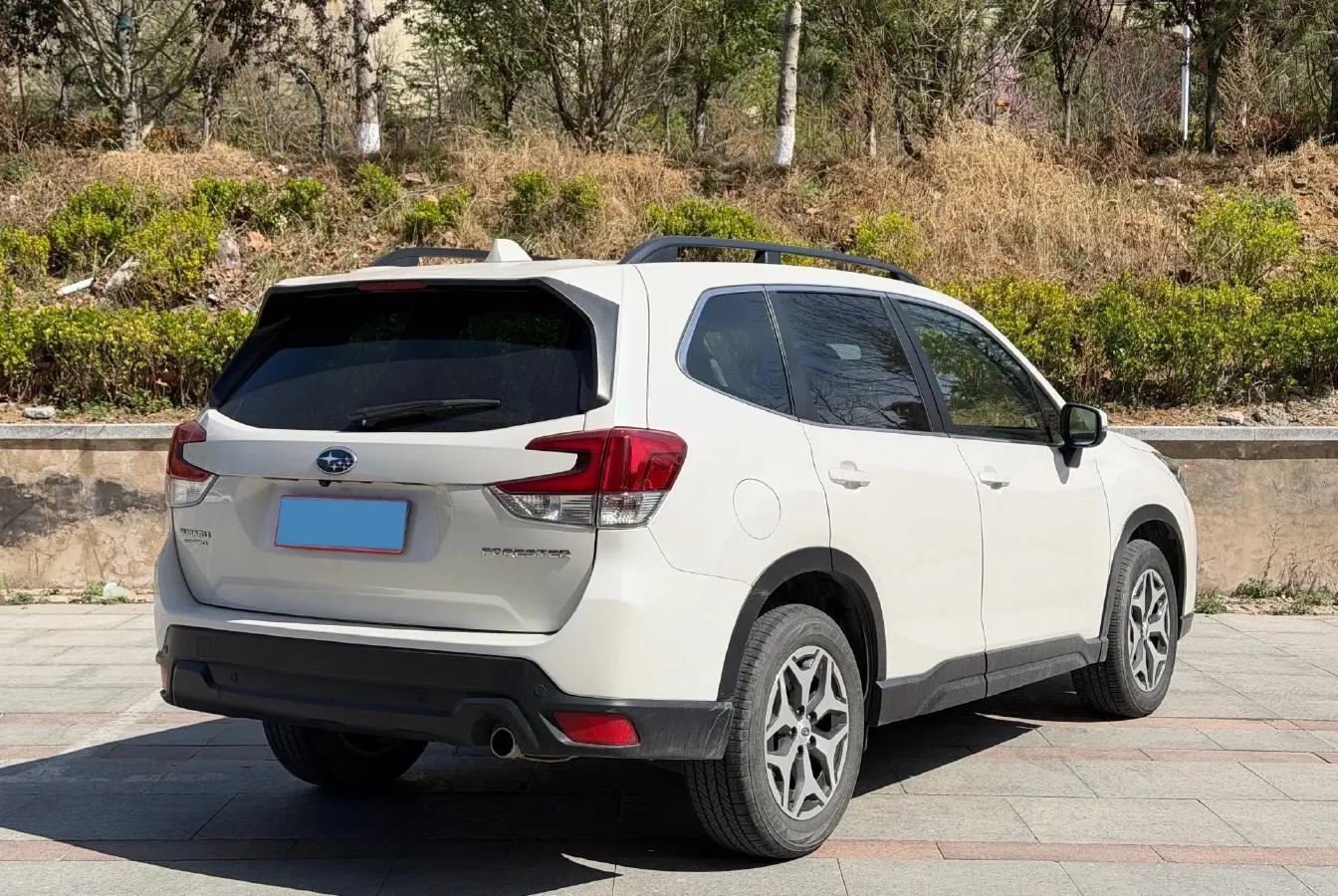 2021 Subaru Forester 2.0L 154HP H4 CVT,autocango,china used car exporter,china ev exporter,chinese used car exporter,chinese used ev exporter