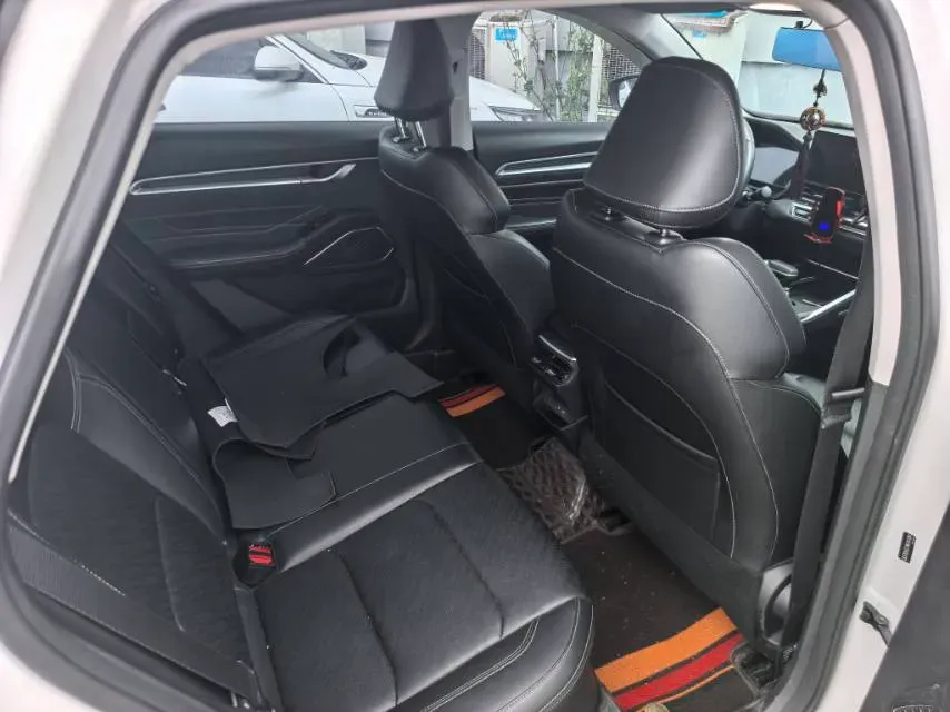 2022 Geely Emgrand 1.5L 114HP L4 CVT,autocango,china used car exporter,china ev exporter,chinese used car exporter,chinese used ev exporter