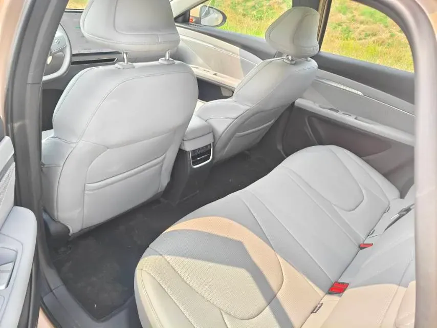 2024 Xpeng MONA M03 BEV 62.2KWH,autocango,china used car exporter,china ev exporter,chinese used car exporter,chinese used ev exporter