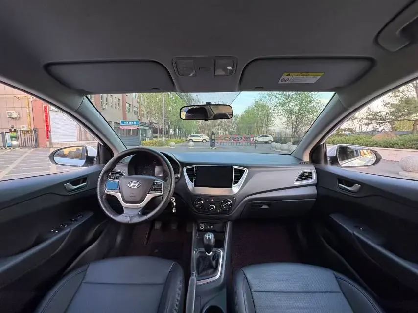 2016 Hyundai Verna 1.4L 100HP L4 6AT,autocango,china used car exporter,china ev exporter,chinese used car exporter,chinese used ev exporter