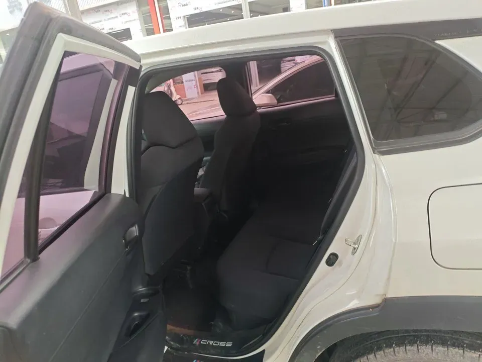 2023 Toyota Corolla Cross 2.0L 152HP L4 E-CVT Hybrid,autocango,china used car exporter,china ev exporter,chinese used car exporter,chinese used ev exporter