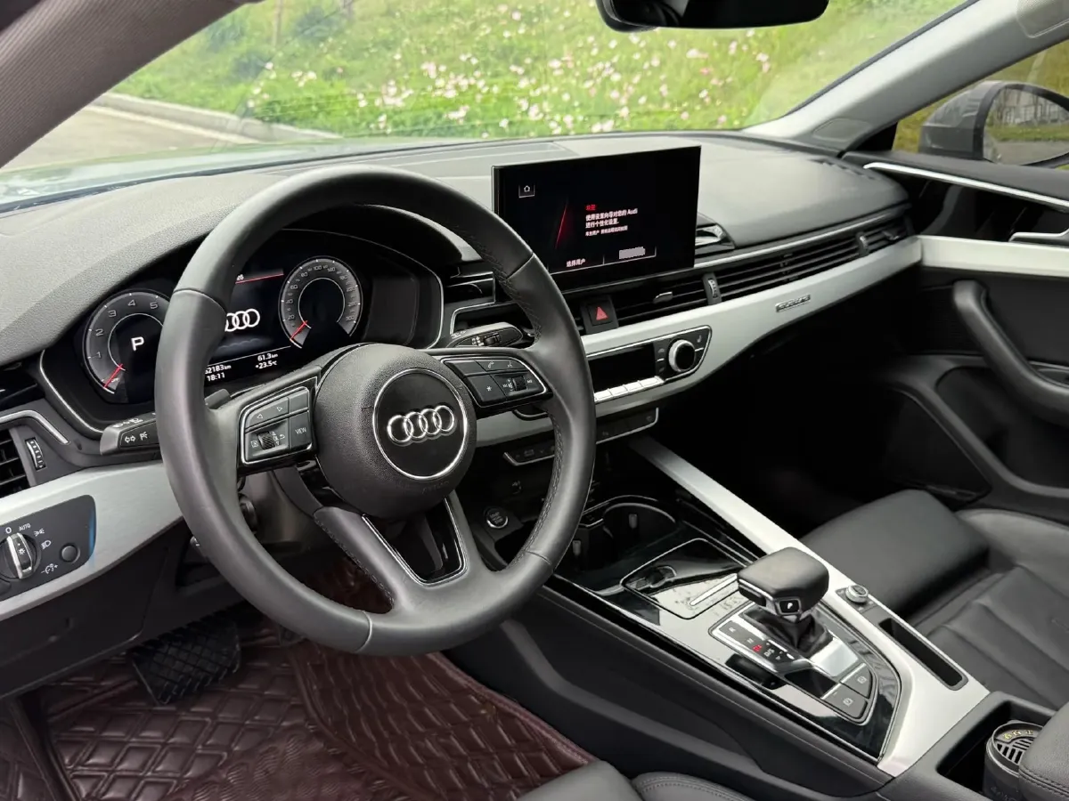 2022 Audi A5 2.0T 204HP L4 7DCT,autocango,china used car exporter,china ev exporter,chinese used car exporter,chinese used ev exporter