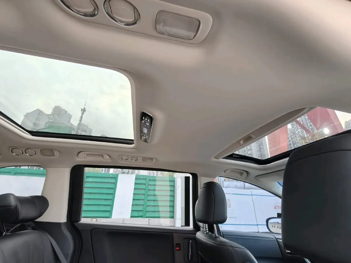 2022 Honda Odyssey 2.0L 146HP L4 E-CVT Hybrid,autocango,china used car exporter,china ev exporter,chinese used car exporter,chinese used ev exporter