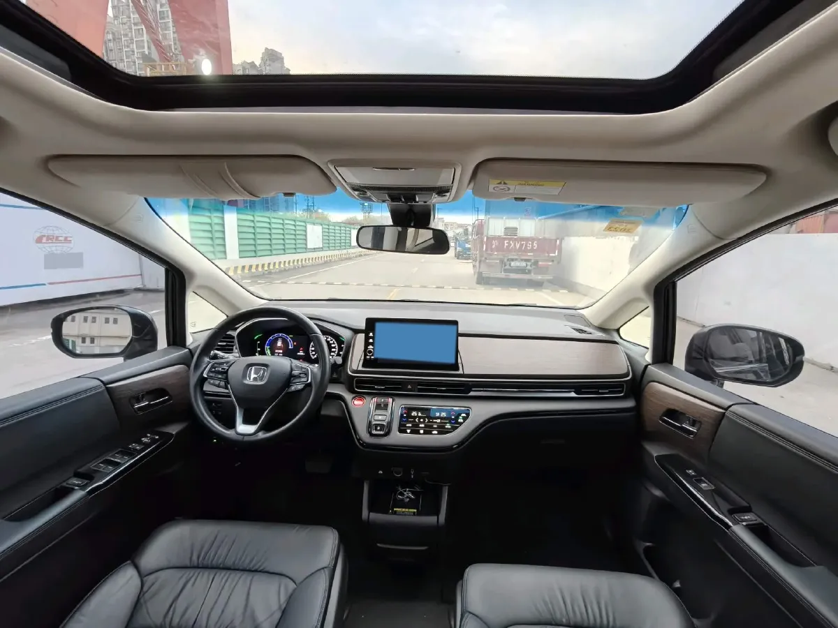 2022 Honda Odyssey 2.0L 146HP L4 E-CVT Hybrid,autocango,china used car exporter,china ev exporter,chinese used car exporter,chinese used ev exporter