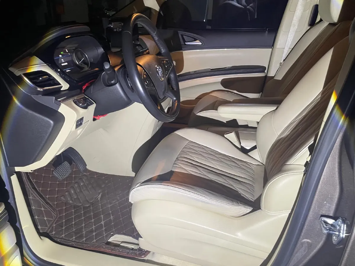 2023 Buick GL8 2.0T 237HP L4 9AT,autocango,china used car exporter,china ev exporter,chinese used car exporter,chinese used ev exporter