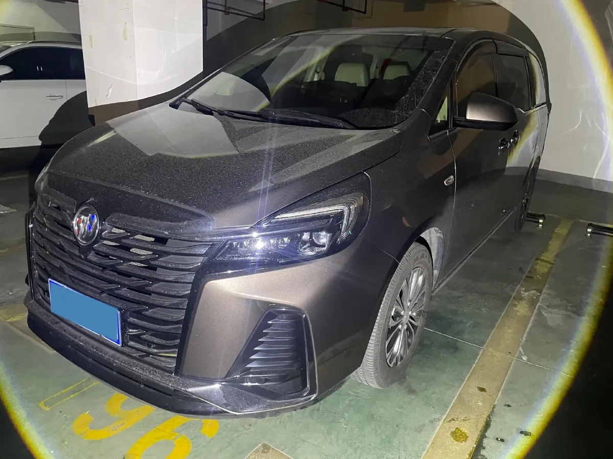 2023 Buick GL8 2.0T 237HP L4 9AT,autocango,china used car exporter,china ev exporter,chinese used car exporter,chinese used ev exporter