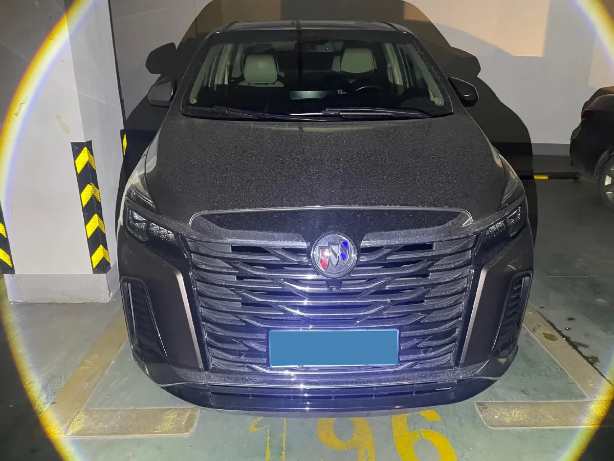 2023 Buick GL8 2.0T 237HP L4 9AT,autocango,china used car exporter,china ev exporter,chinese used car exporter,chinese used ev exporter