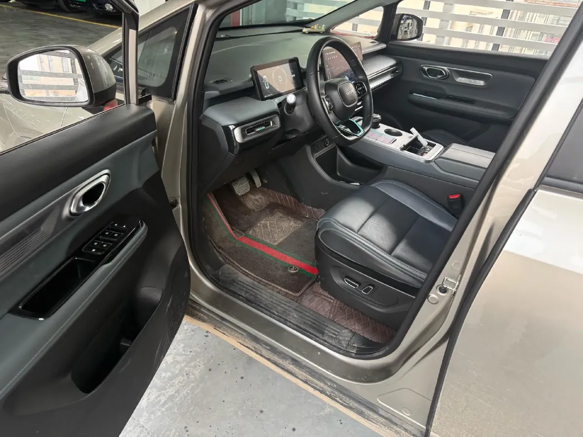 2024 Leapmotor C11 1.5L 95HP L4 REEV 43.74KWH,autocango,china used car exporter,china ev exporter,chinese used car exporter,chinese used ev exporter