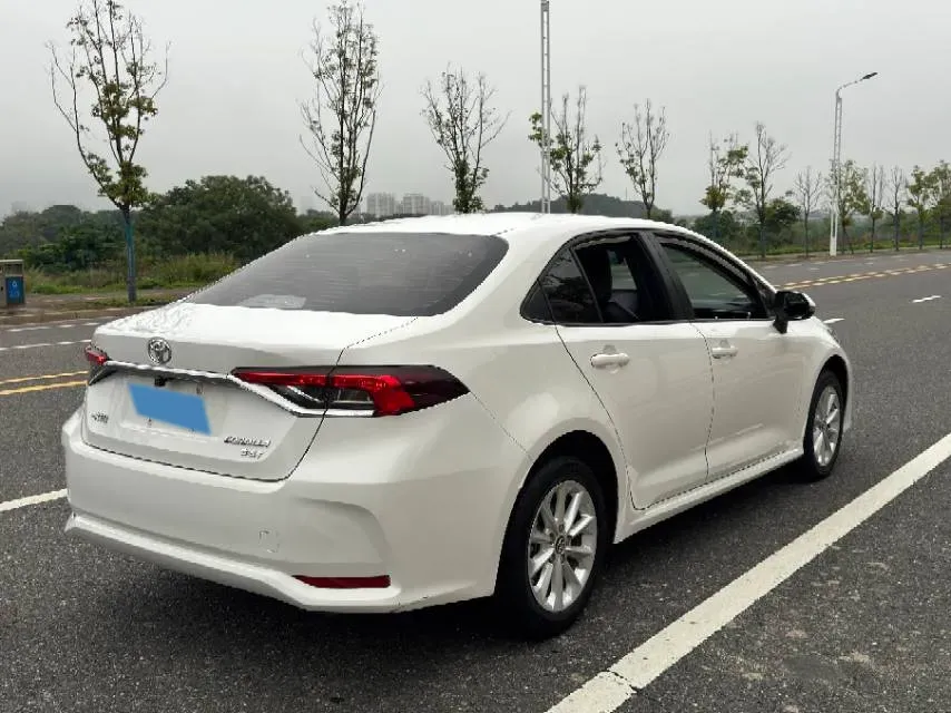 2021 Toyota Corolla 1.2T 116HP L4 CVT,autocango,china used car exporter,china ev exporter,chinese used car exporter,chinese used ev exporter