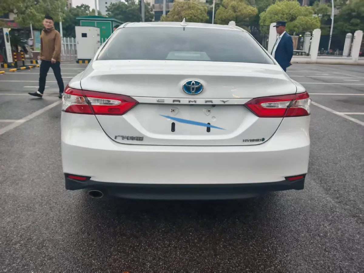 2023 Toyota Camry 2.5L 178HP L4 E-CVT Hybrid,autocango,china used car exporter,china ev exporter,chinese used car exporter,chinese used ev exporter