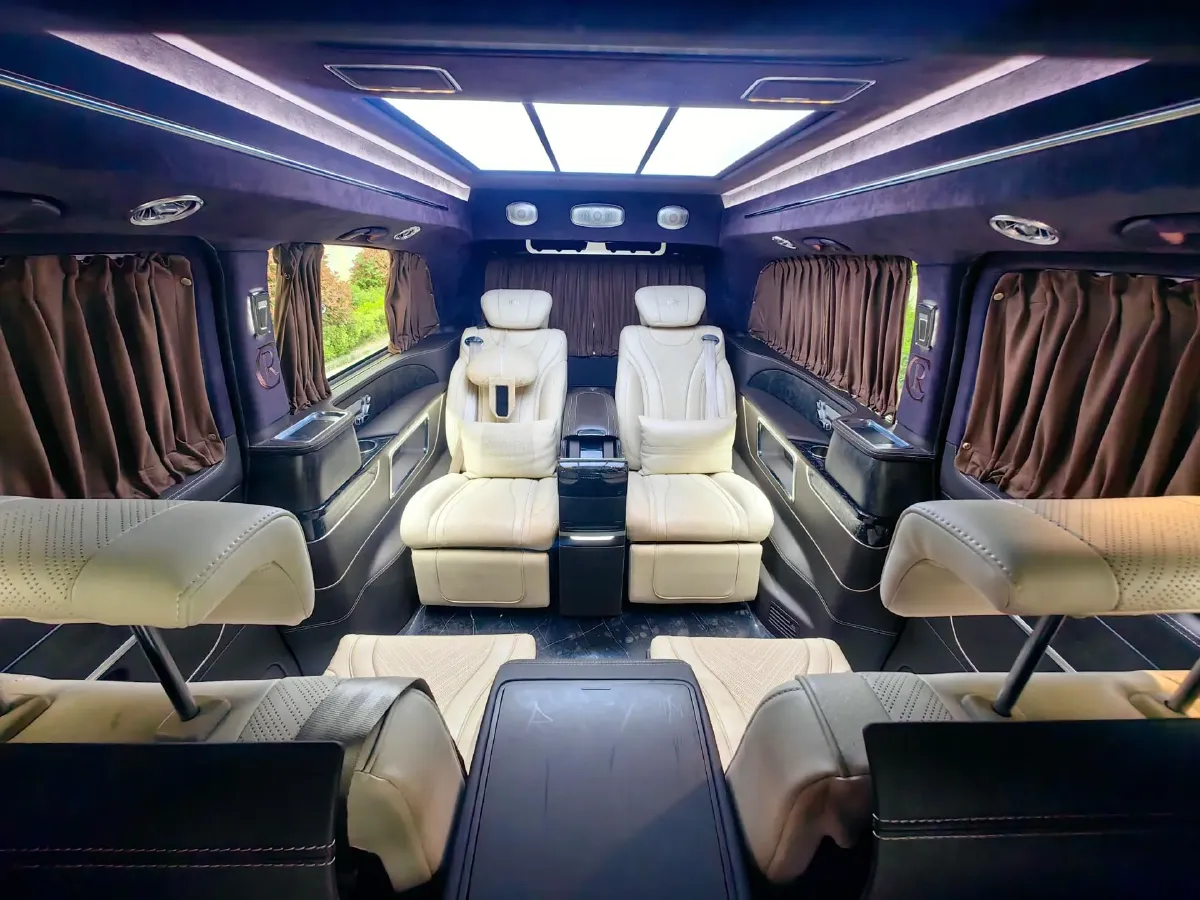 2021 Mercedes-Benz Vito 2.0T 211HP L4 9AT,autocango,china used car exporter,china ev exporter,chinese used car exporter,chinese used ev exporter