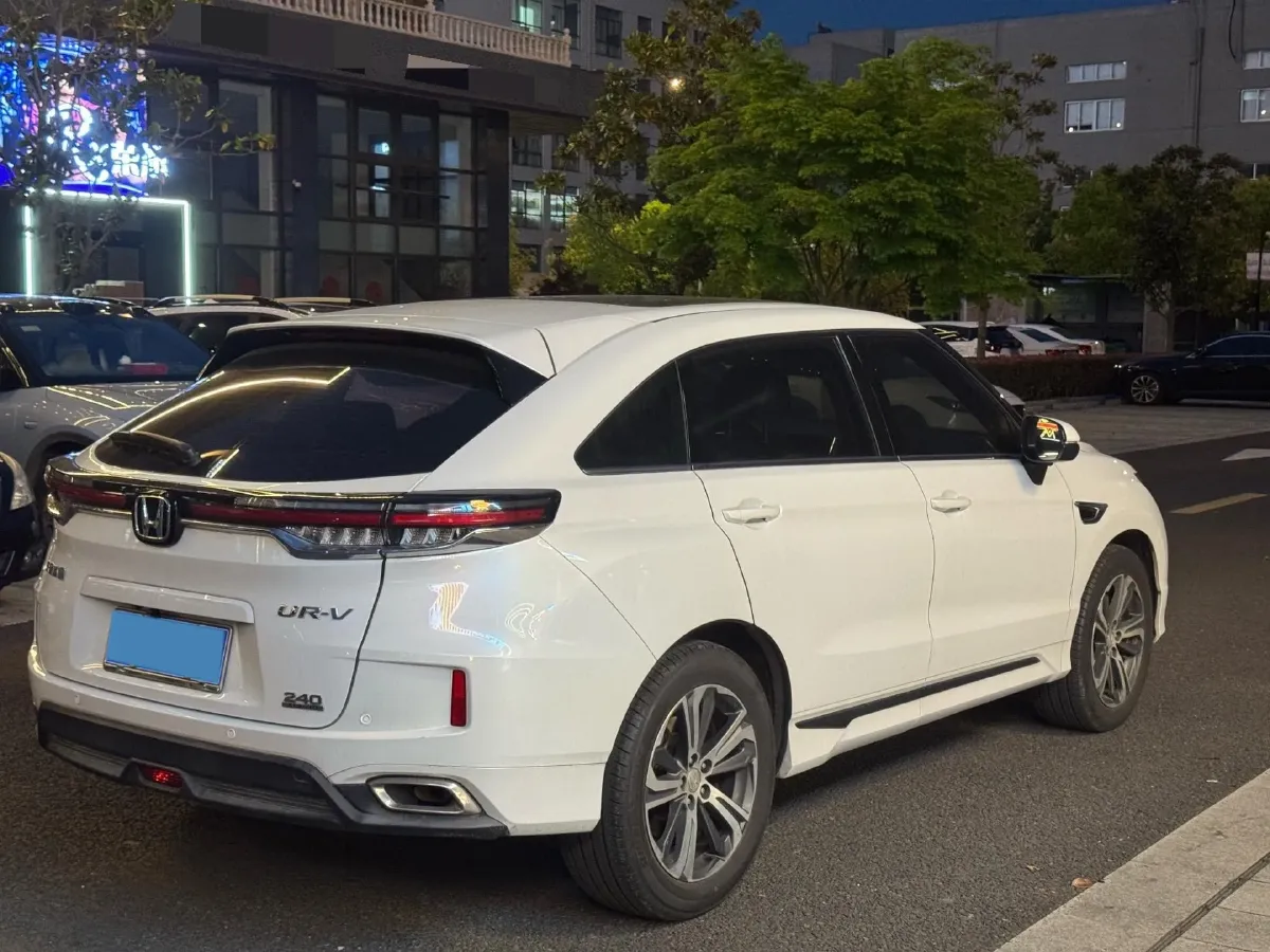 2020 Honda UR-V 1.5T 193HP L4 CVT,autocango,china used car exporter,china ev exporter,chinese used car exporter,chinese used ev exporter