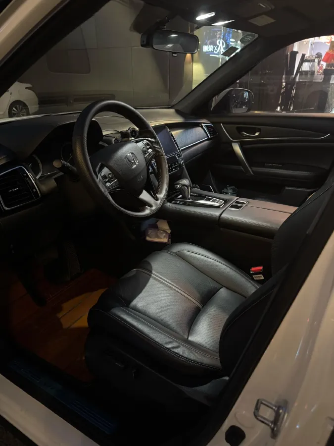 2020 Honda UR-V 1.5T 193HP L4 CVT,autocango,china used car exporter,china ev exporter,chinese used car exporter,chinese used ev exporter