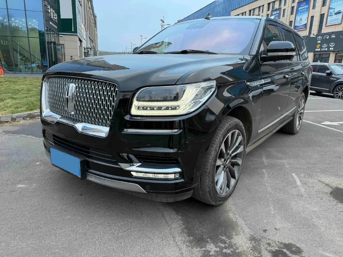 2019 Lincoln Navigator 3.5T 388HP V6 10AT,autocango,china used car exporter,china ev exporter,chinese used car exporter,chinese used ev exporter