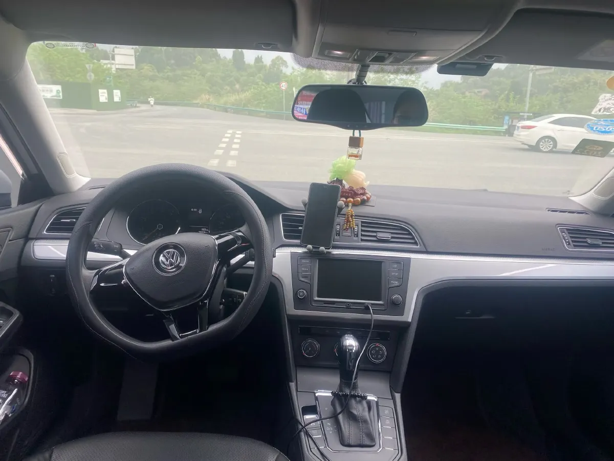 2018 Volkswagen Lamando 1.4T 131HP L4 7DCT,autocango,china used car exporter,china ev exporter,chinese used car exporter,chinese used ev exporter