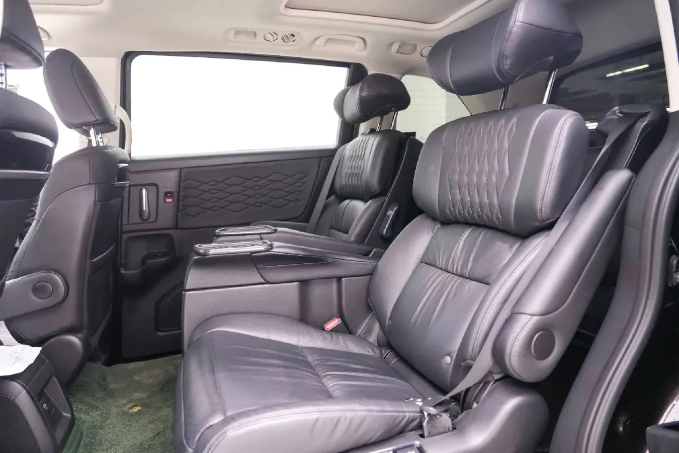 2022 Honda Elysioin 2.0L 146HP L4 E-CVT Hybrid,autocango,china used car exporter,china ev exporter,chinese used car exporter,chinese used ev exporter