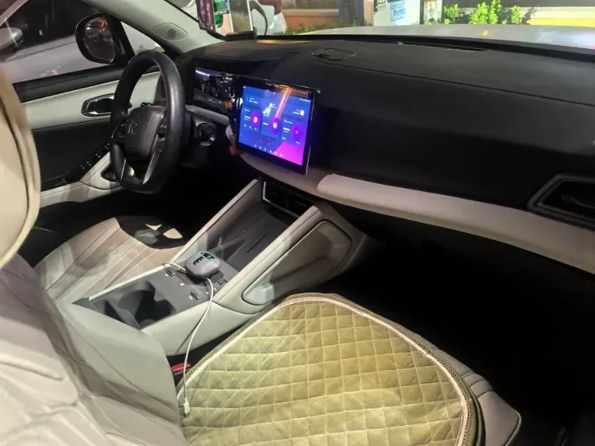 2024 BYD YuanUP BEV 45.12KWH,autocango,china used car exporter,china ev exporter,chinese used car exporter,chinese used ev exporter