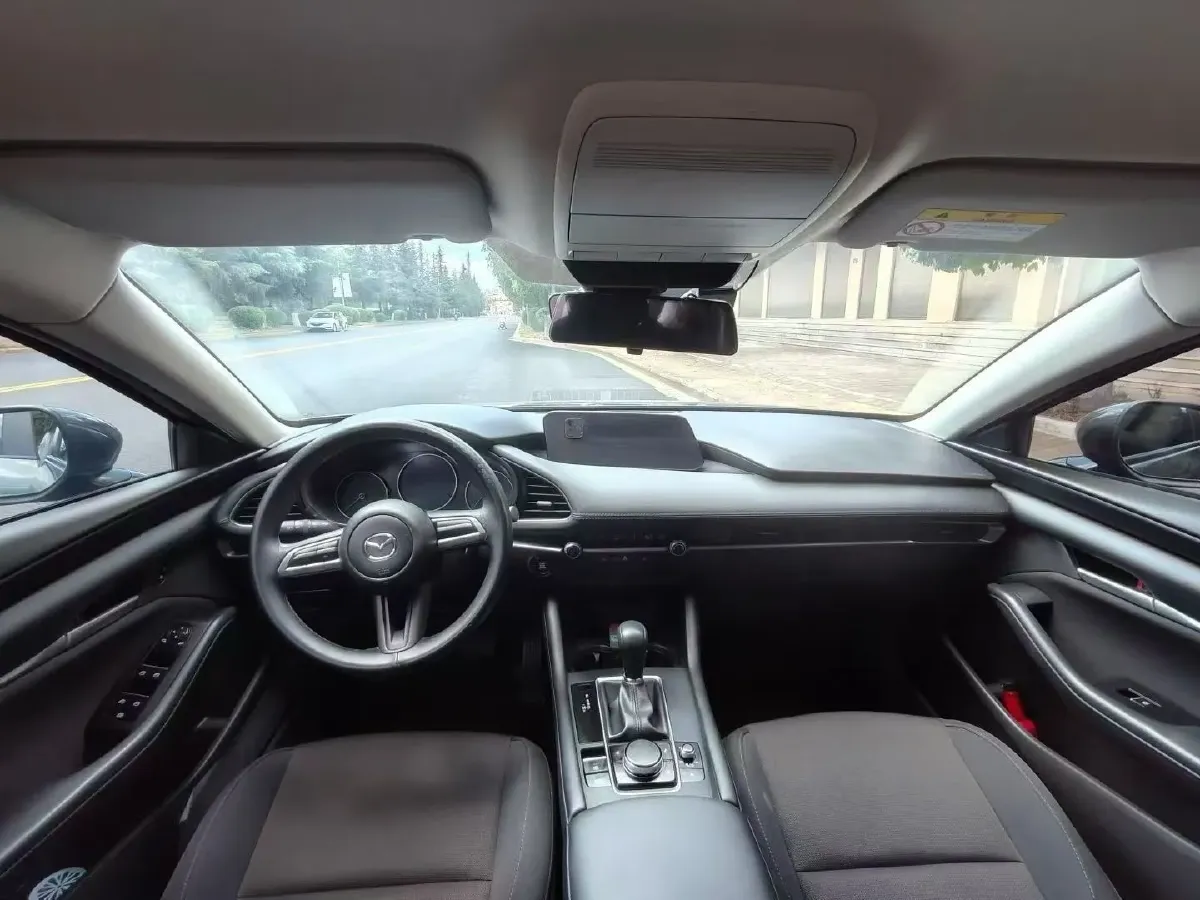 2021 Mazda 3 Axela 2.0L 158HP L4 6AT,autocango,china used car exporter,china ev exporter,chinese used car exporter,chinese used ev exporter