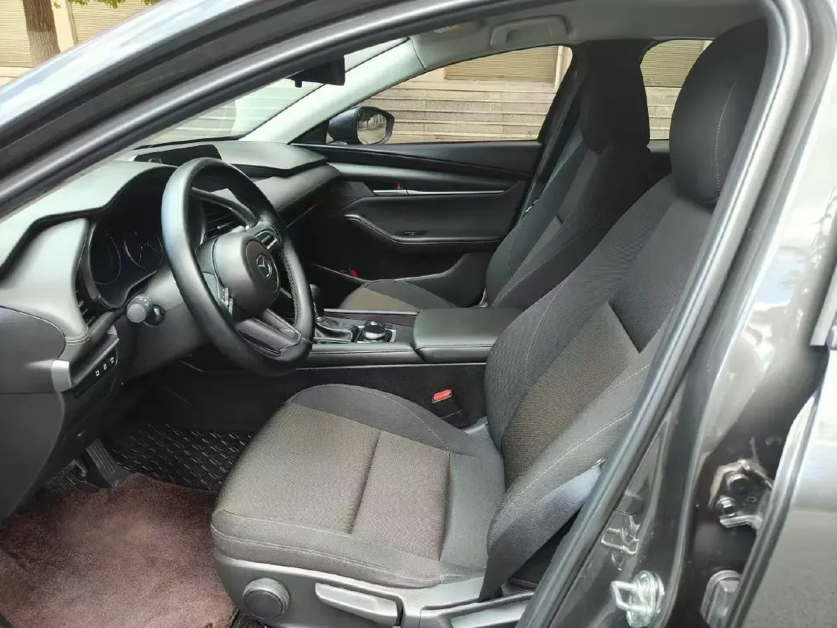 2021 Mazda 3 Axela 2.0L 158HP L4 6AT,autocango,china used car exporter,china ev exporter,chinese used car exporter,chinese used ev exporter