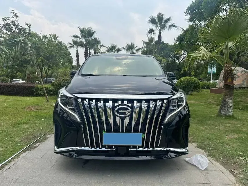 2021 GAC Trumpchi M8 2.0T 252HP L4 8AT,autocango,china used car exporter,china ev exporter,chinese used car exporter,chinese used ev exporter