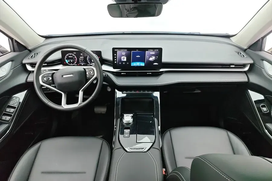 2024 Haval H6 1.5T 184HP L4 7DCT,autocango,china used car exporter,china ev exporter,chinese used car exporter,chinese used ev exporter