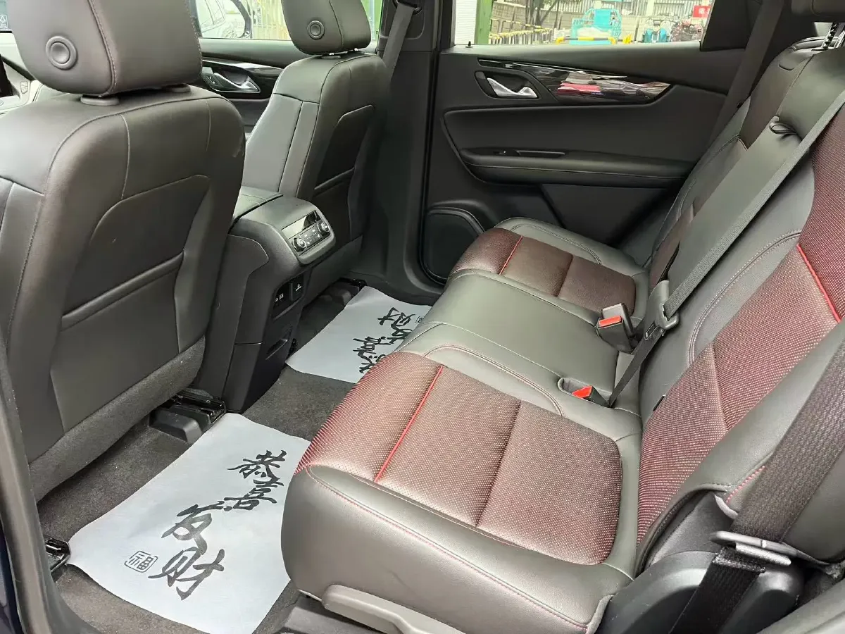 2020 Chevrolet Blazer 2.0T 237HP L4 9AT,autocango,china used car exporter,china ev exporter,chinese used car exporter,chinese used ev exporter