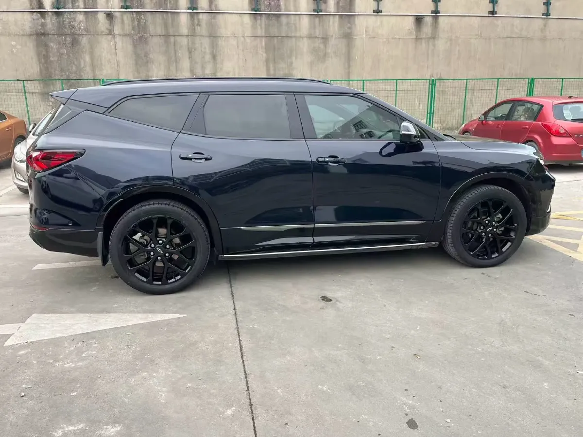 2020 Chevrolet Blazer 2.0T 237HP L4 9AT,autocango,china used car exporter,china ev exporter,chinese used car exporter,chinese used ev exporter