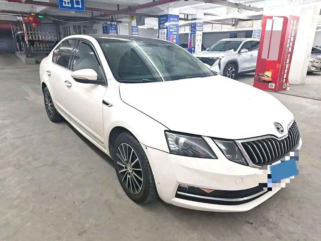 2018 Skoda Octavia 1.6L 110HP L4 6AT,autocango,china used car exporter,china ev exporter,chinese used car exporter,chinese used ev exporter