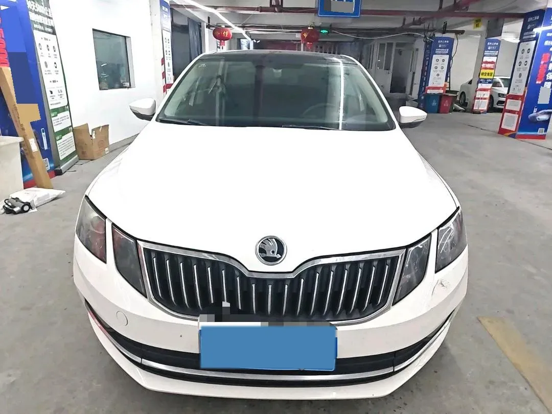 2018 Skoda Octavia 1.6L 110HP L4 6AT,autocango,china used car exporter,china ev exporter,chinese used car exporter,chinese used ev exporter