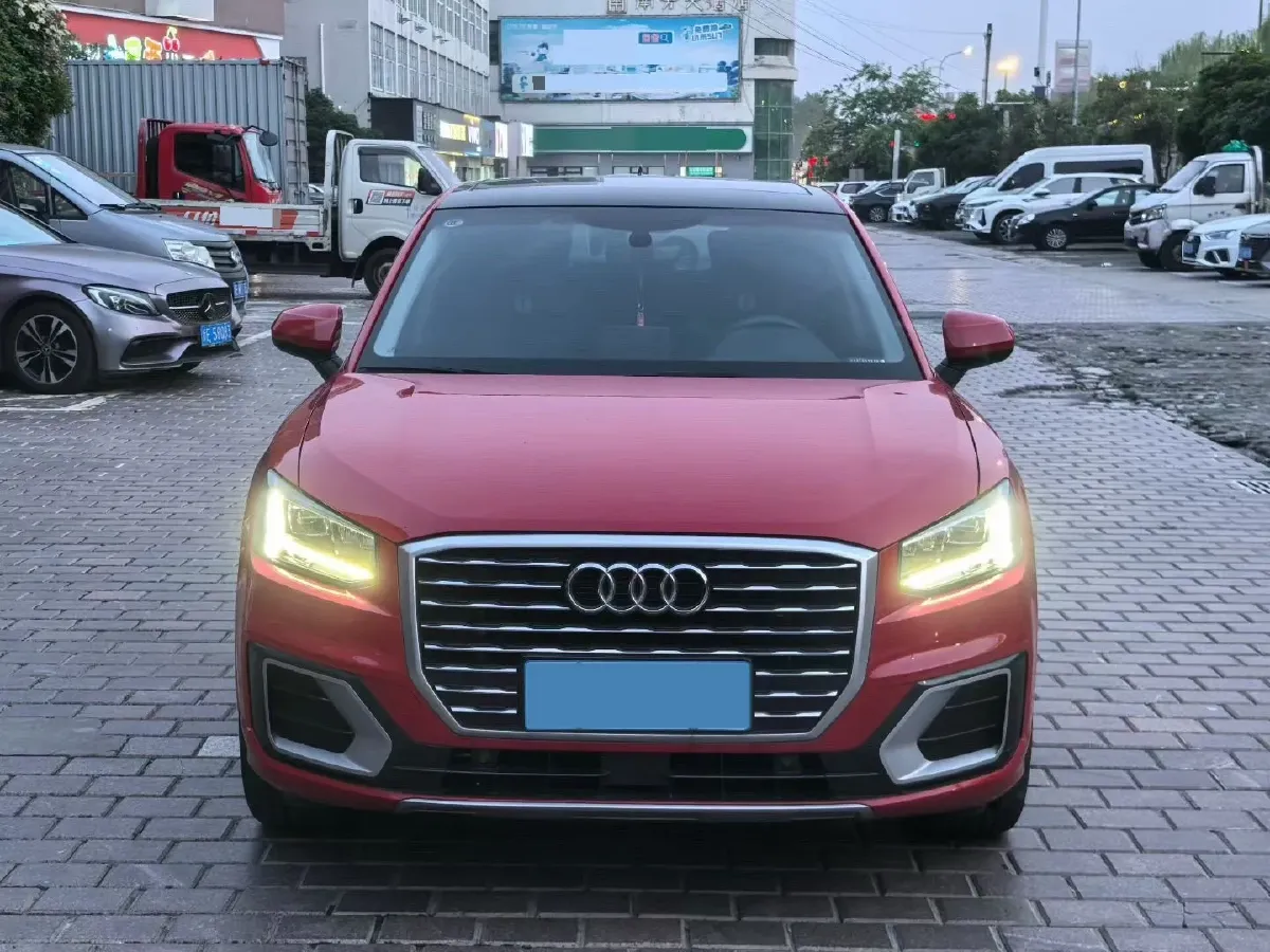 2020 Audi Q2L 1.4T 150HP L4 7DCT,autocango,china used car exporter,china ev exporter,chinese used car exporter,chinese used ev exporter
