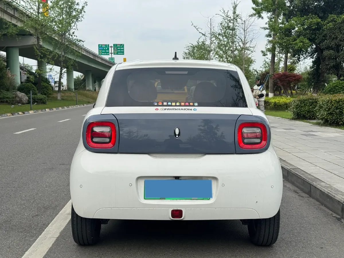 2022 DongFeng Fengon Fengon 500 1.5T 150HP L4 CVT,autocango,china used car exporter,china ev exporter,chinese used car exporter,chinese used ev exporter
