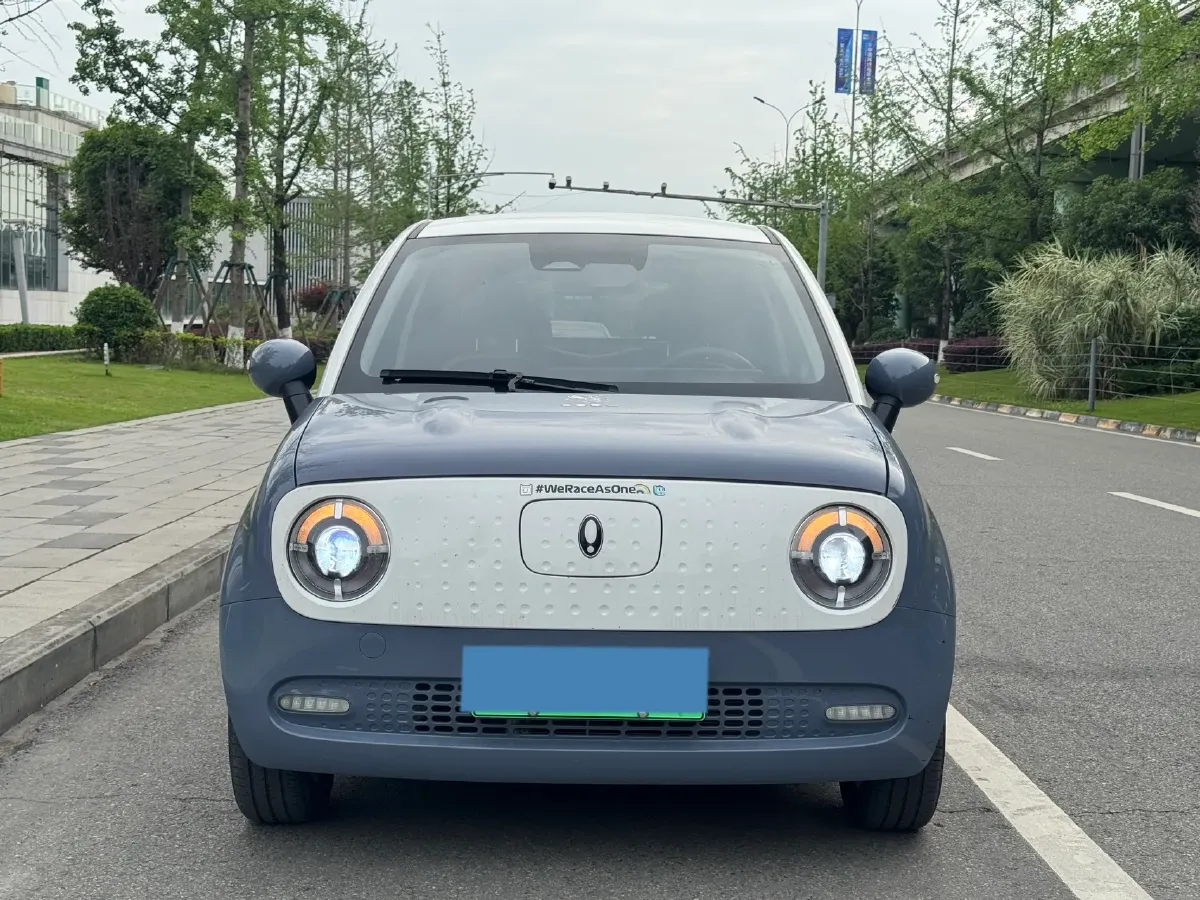 2022 DongFeng Fengon Fengon 500 1.5T 150HP L4 CVT,autocango,china used car exporter,china ev exporter,chinese used car exporter,chinese used ev exporter