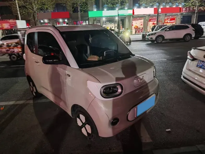 2024 WuLing HongGuang MINI EV BEV 17.3KWH,autocango,china used car exporter,china ev exporter,chinese used car exporter,chinese used ev exporter