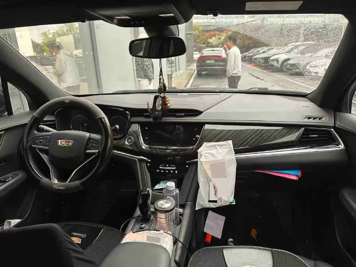 2022 Cadillac XT6 2.0T 237HP L4 9AT,autocango,china used car exporter,china ev exporter,chinese used car exporter,chinese used ev exporter