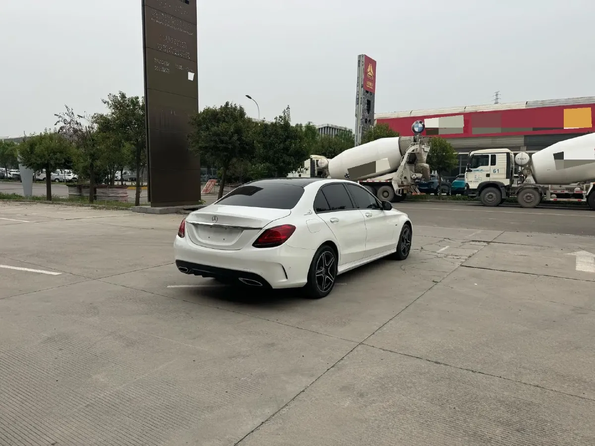 2021 Mercedes-Benz C Class 1.5T 184HP L4 9AT,autocango,china used car exporter,china ev exporter,chinese used car exporter,chinese used ev exporter