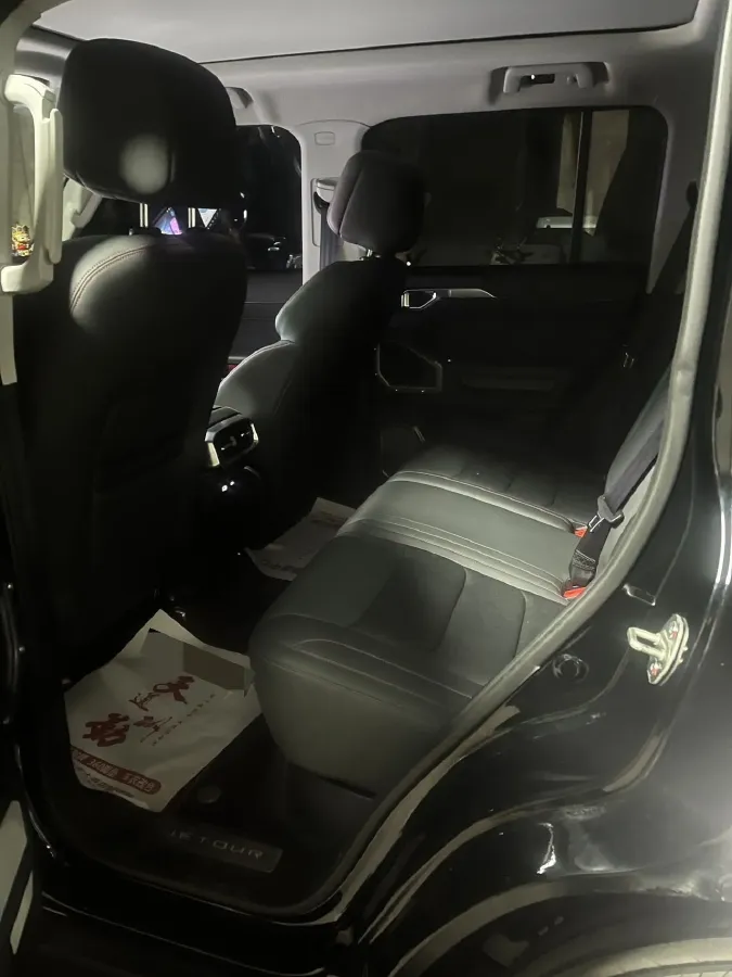 2023 Jetour Traveller 2.0T 254HP L4 7DCT,autocango,china used car exporter,china ev exporter,chinese used car exporter,chinese used ev exporter