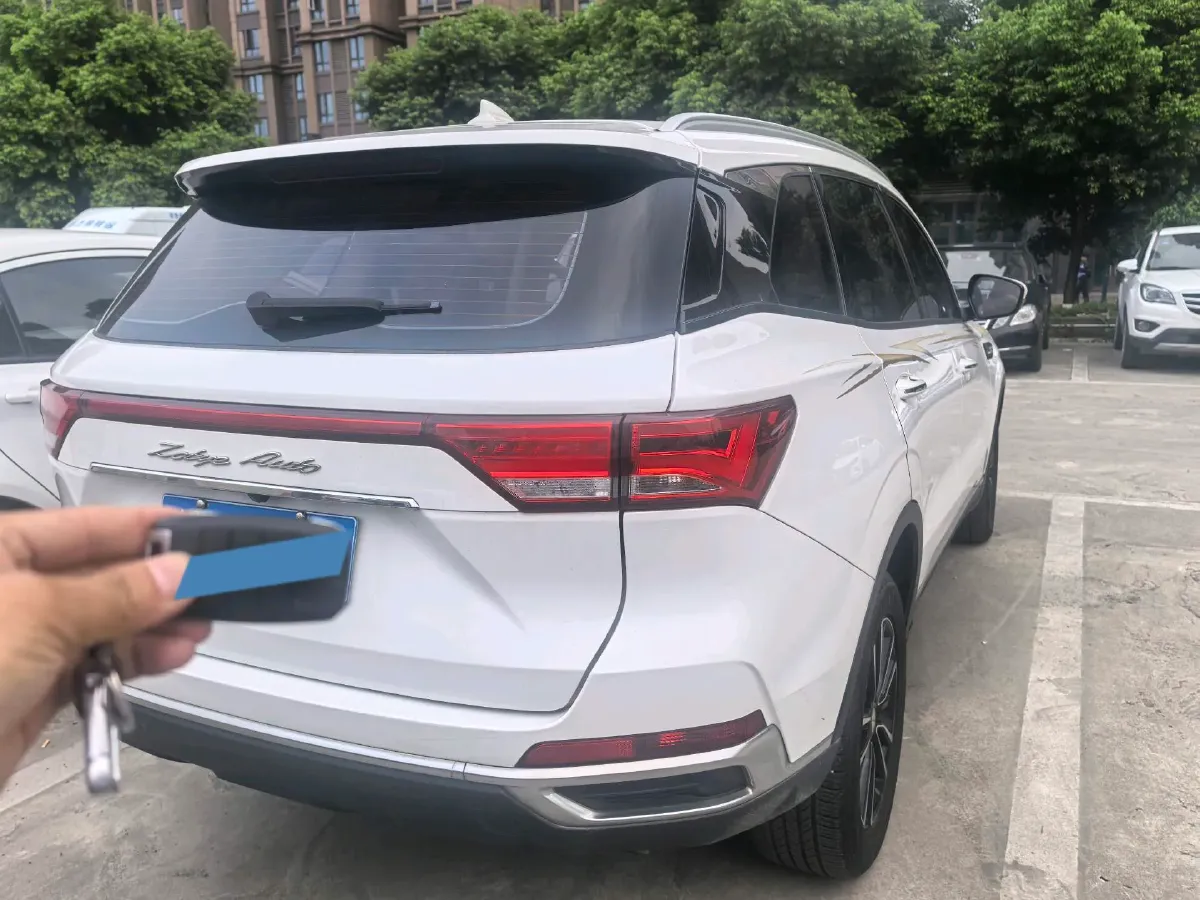 2018 Zotye T500 1.5T 156HP L4 6AT,autocango,china used car exporter,china ev exporter,chinese used car exporter,chinese used ev exporter