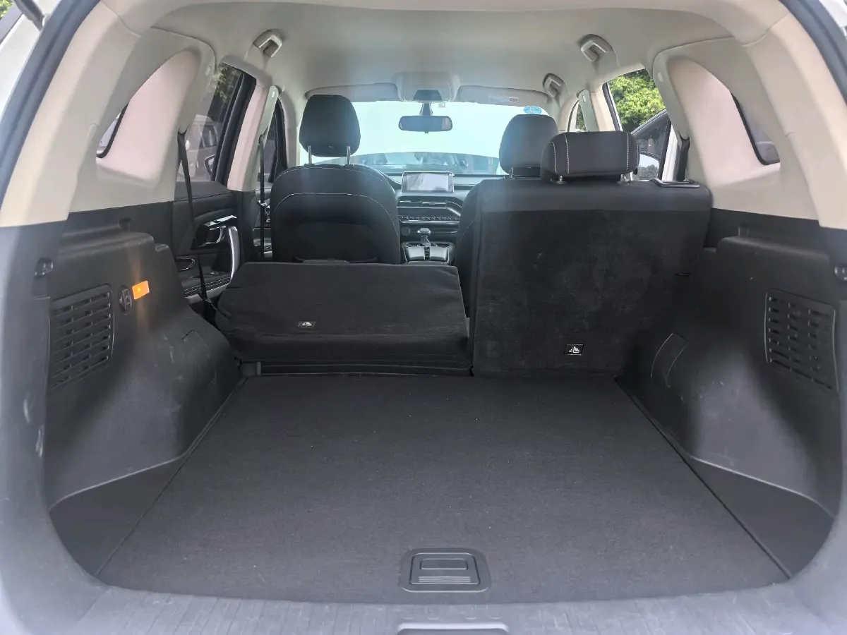 2018 Zotye T500 1.5T 156HP L4 6AT,autocango,china used car exporter,china ev exporter,chinese used car exporter,chinese used ev exporter