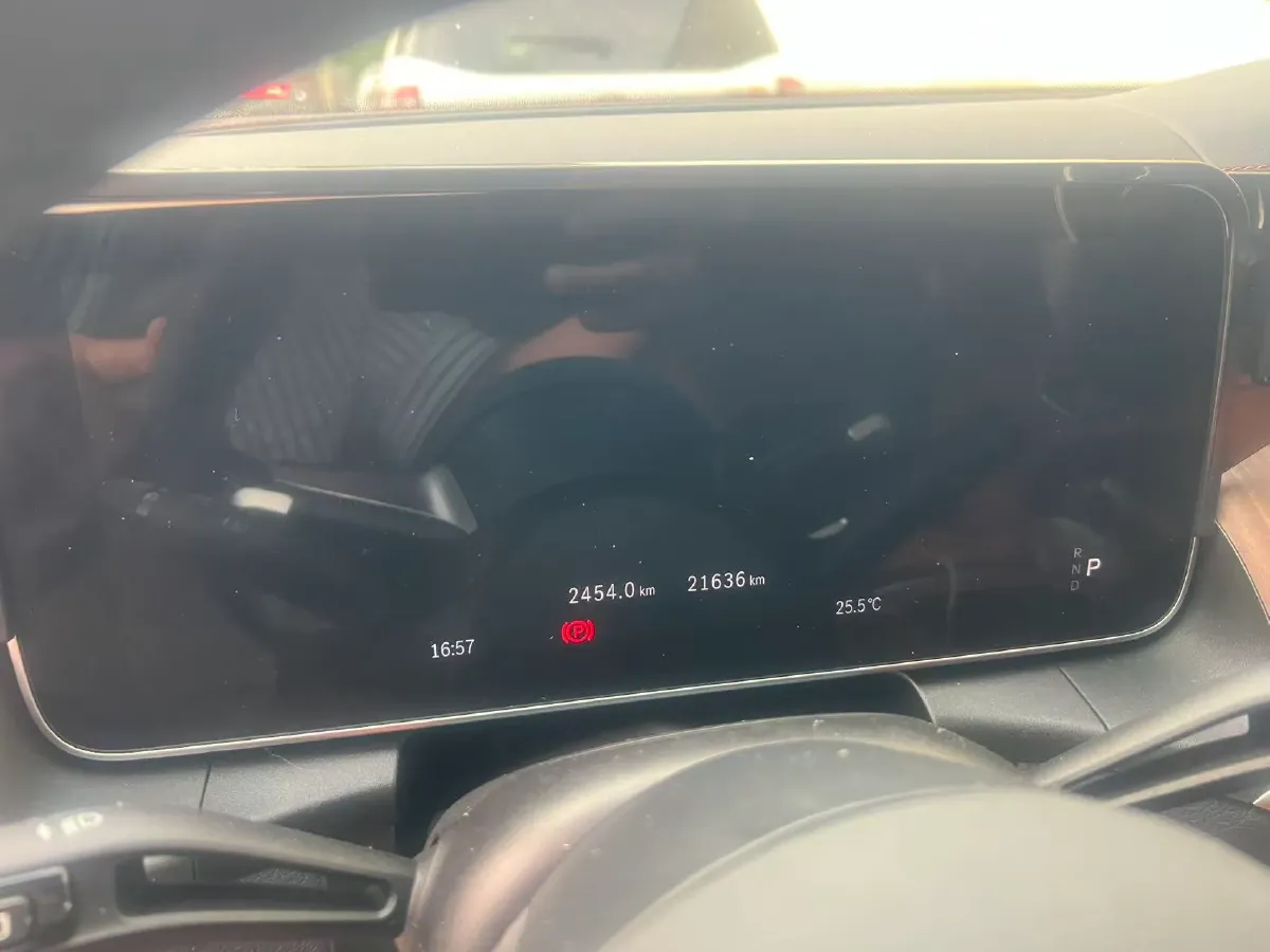 2025 Mercedes-Benz GLC Class 2.0T 258HP L4 9AT,autocango,china used car exporter,china ev exporter,chinese used car exporter,chinese used ev exporter