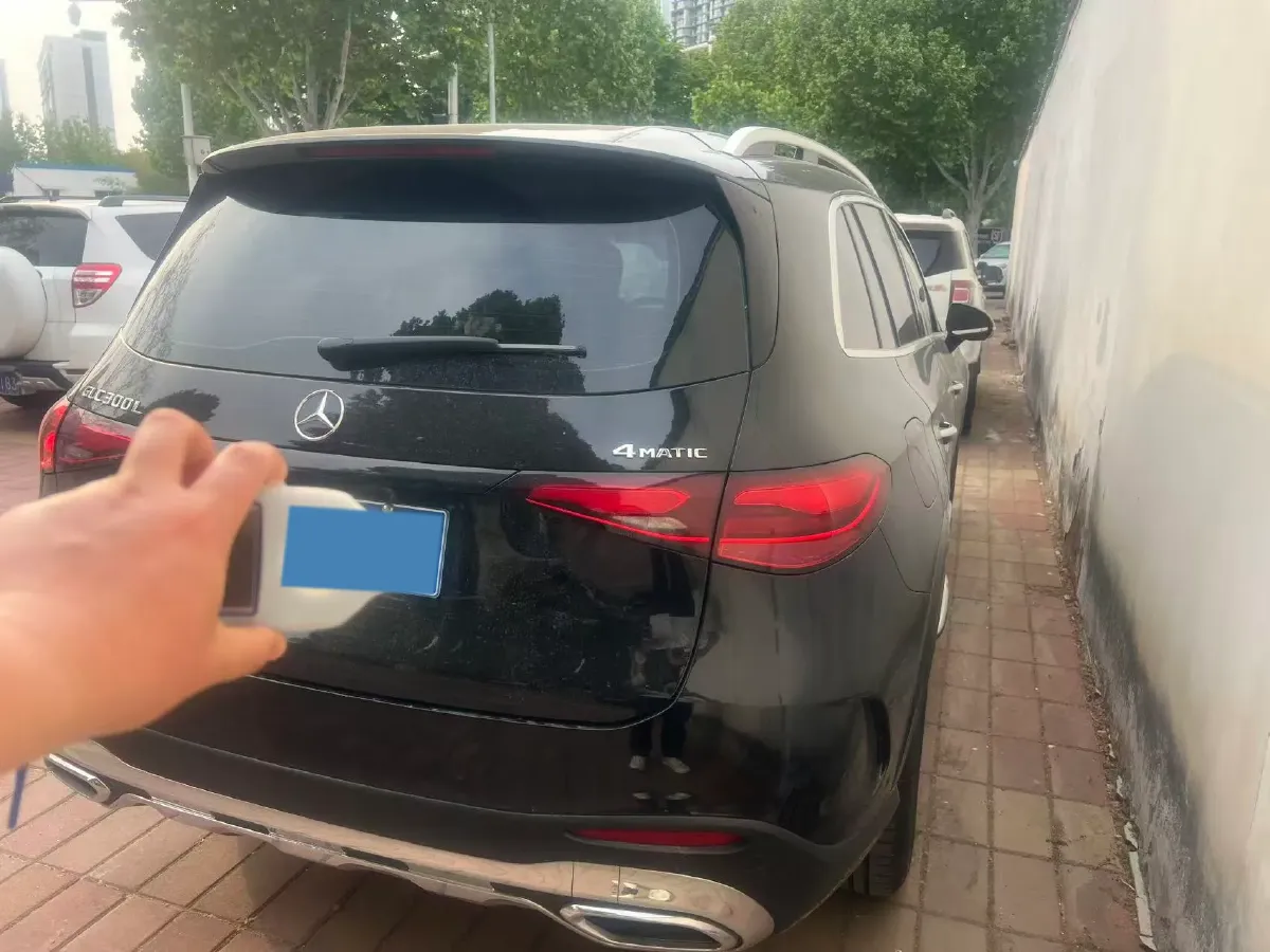 2025 Mercedes-Benz GLC Class 2.0T 258HP L4 9AT,autocango,china used car exporter,china ev exporter,chinese used car exporter,chinese used ev exporter