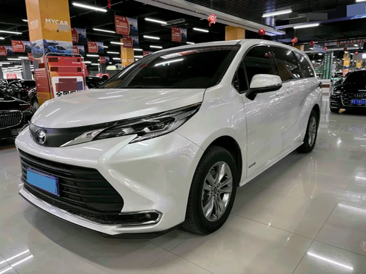 2024 Toyota Sienna 2.5L 189HP L4 E-CVT Hybrid,autocango,china used car exporter,china ev exporter,chinese used car exporter,chinese used ev exporter