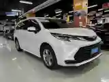 2024 Toyota Sienna 2.5L 189HP L4 E-CVT Hybrid