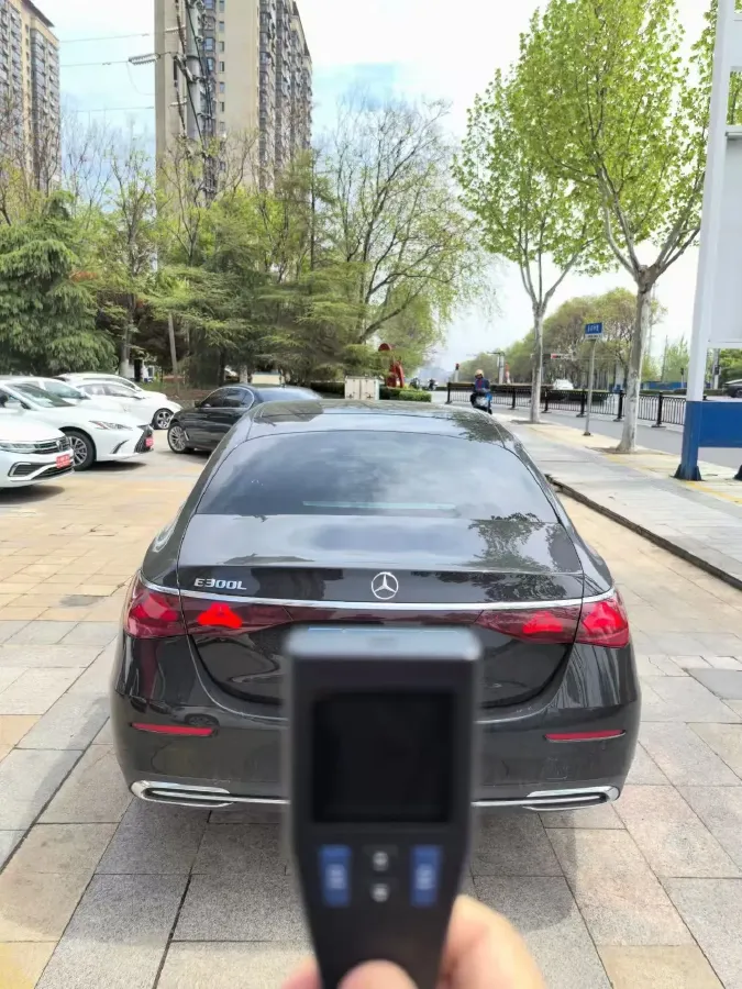 2025 Mercedes-Benz E Class 2.0T 204HP L4 9AT,autocango,china used car exporter,china ev exporter,chinese used car exporter,chinese used ev exporter