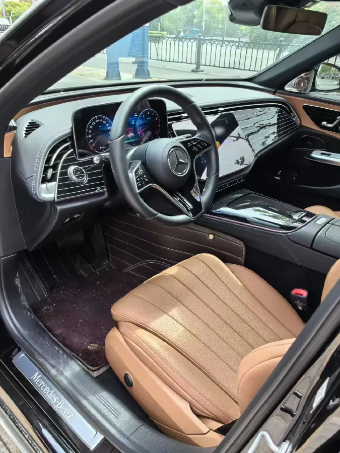 2025 Mercedes-Benz E Class 2.0T 204HP L4 9AT,autocango,china used car exporter,china ev exporter,chinese used car exporter,chinese used ev exporter