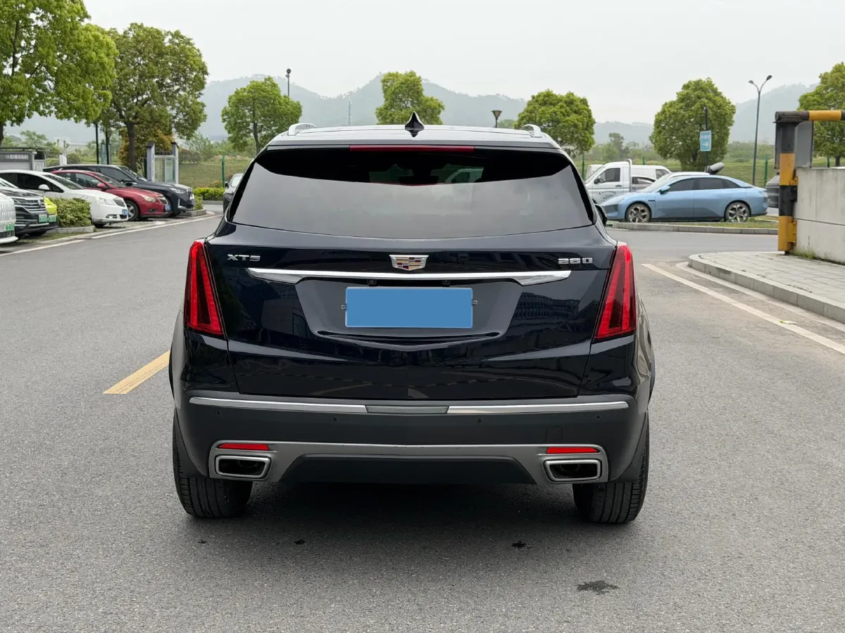 2020 Cadillac XT5 2.0T 237HP L4 9AT,autocango,china used car exporter,china ev exporter,chinese used car exporter,chinese used ev exporter